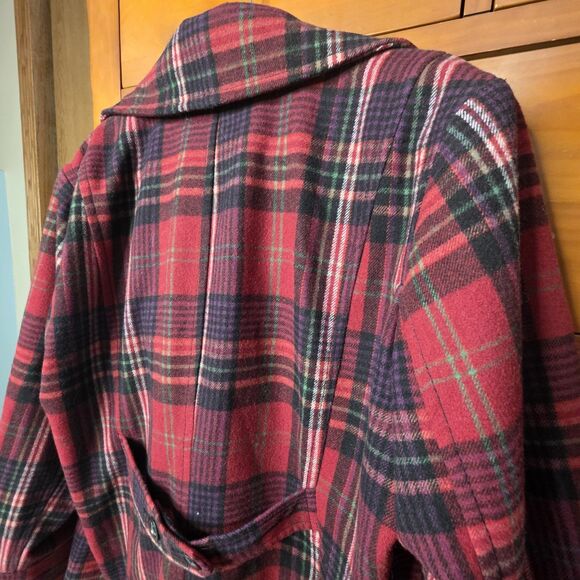 Old Navy Plaid Wool Blend Peacoat Size XXL  Lined Double Breasted Red Blue - Picture 9 of 11